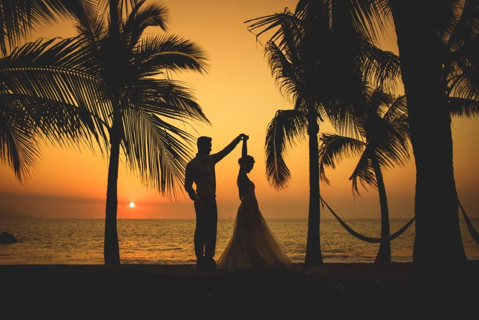 Timeless Silhouettes: Sunset Backlit Shots in Cancun