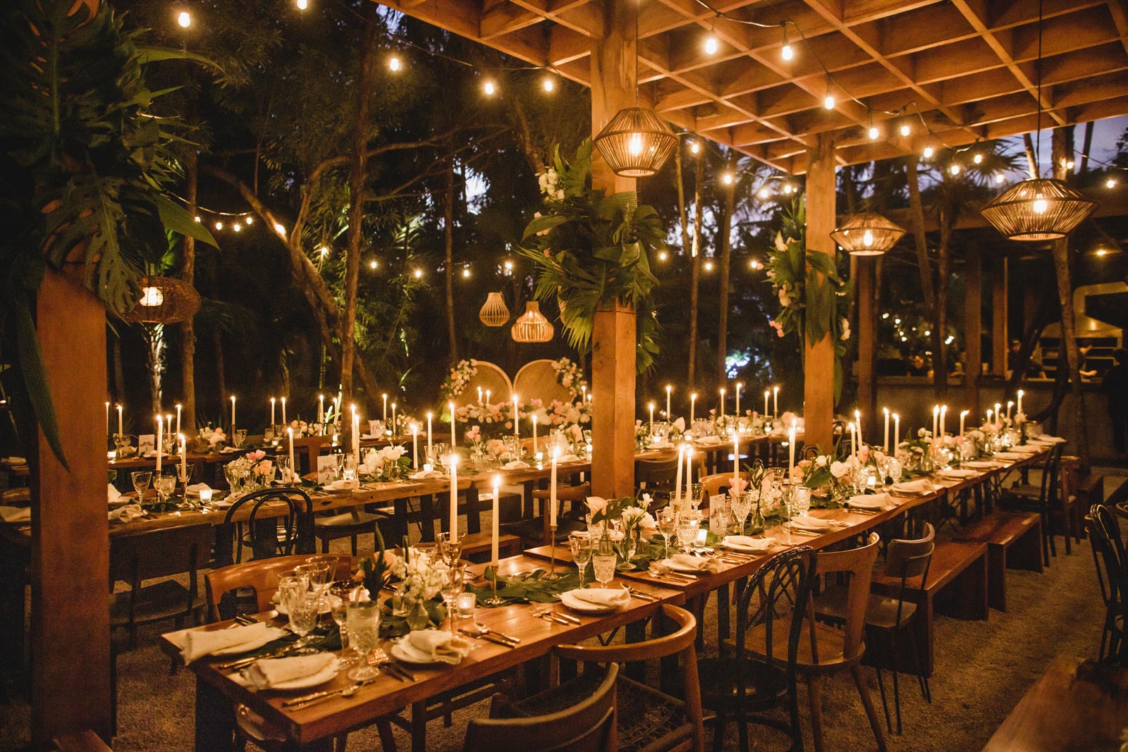 tulum wedding photo restaurant night