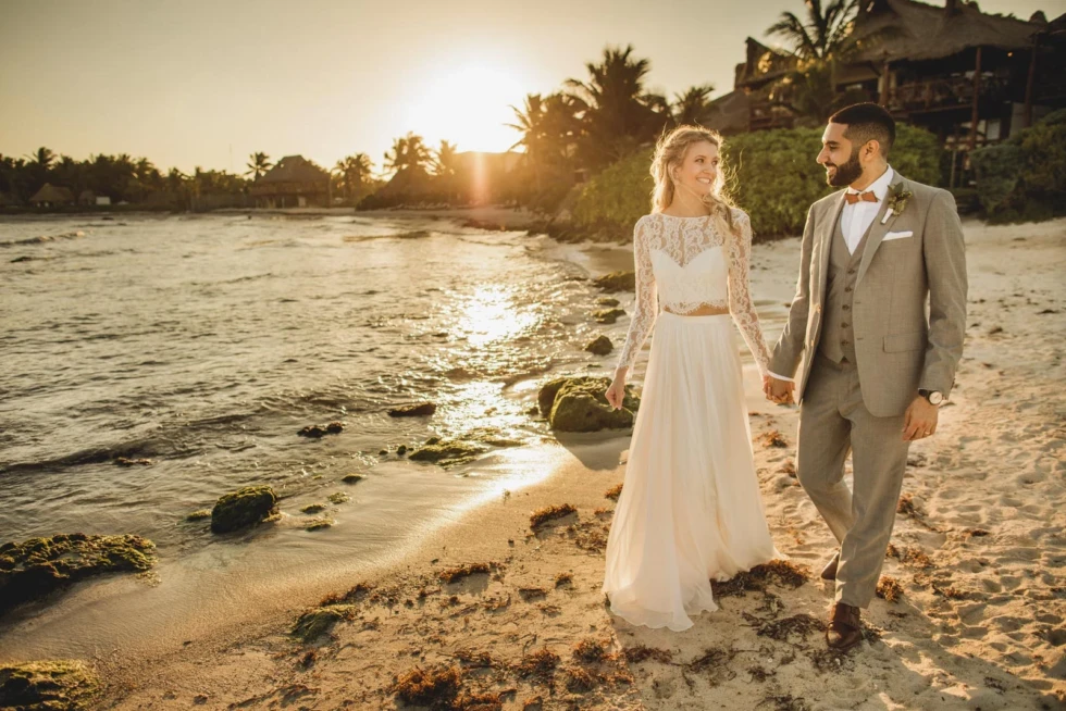 Day-After Sessions: Extend Your Cancun Wedding Photos