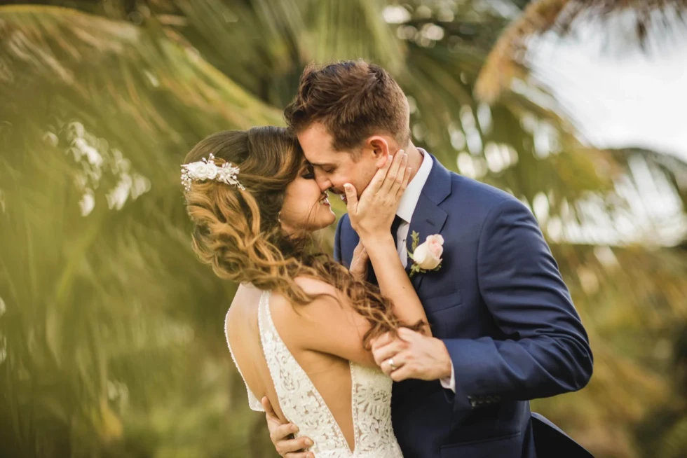 Daylight Timelines: Scheduling Your Cancun Wedding Photos