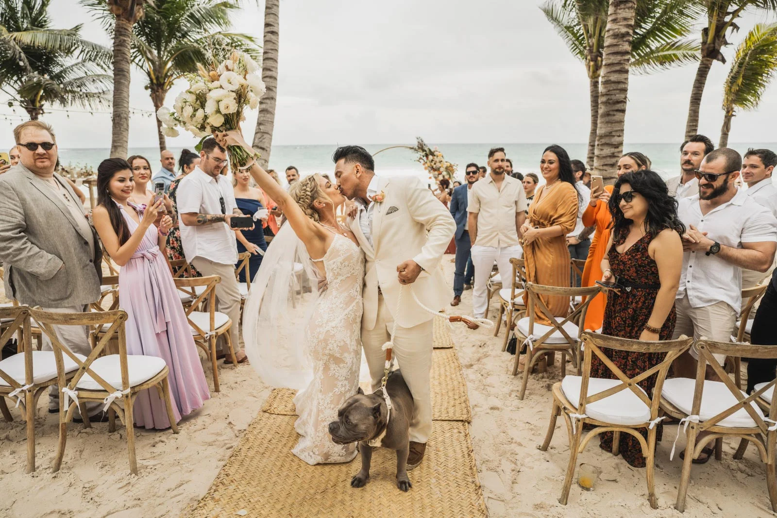 pets-ceremony-bride-groom